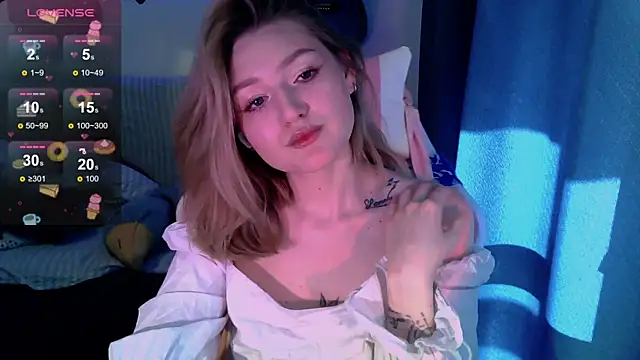 Snapshot of cute1stranger chatting on 22, 10, 2025 cute1stranger online show from 22, 10, 2025