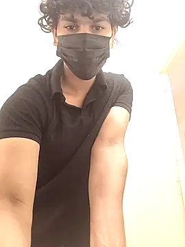 Snapshot of Goodmens5 chatting on 9, 10, 2025 Goodmens5 online show from 9, 10, 2025