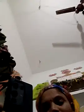 Snapshot of Payal950 chatting on 15, 12, 2025 Payal950 online show from 15, 12, 2025