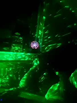 MODEST11 MMiILOO AMARO online show from 20, 10, 2025