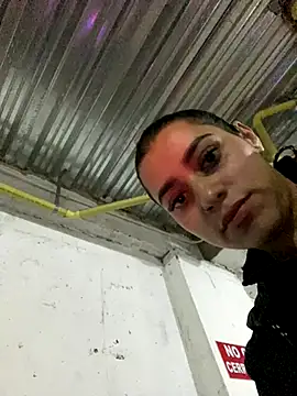 Snapshot of AlannaEvons chatting on 27, 10, 2025 AlannaEvons online show from 27, 10, 2025