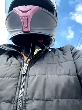 Snapshot of AlannaEvons chatting on 19, 11, 2025 AlannaEvons online show from 19, 11, 2025