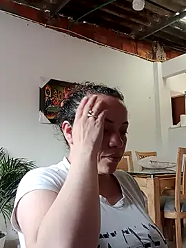  honey12 online show from 31, 10, 2025