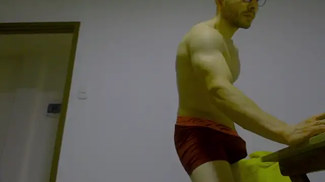 Rocky Muscle online show from 12, 4, 2026