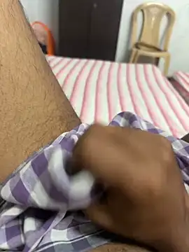 usermood2000 online show from 7, 1, 2026