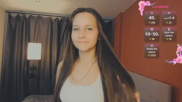 Snapshot of day_may chatting on 25, 10, 2025 day may online show from 25, 10, 2025