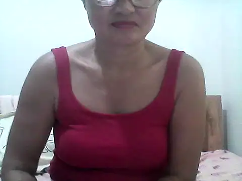 Snapshot of nathalie0045 chatting on 16, 4, 2026 nathalie0045 online show from 16, 4, 2026