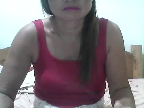 Snapshot of nathalie0045 chatting on 4, 5, 2026 nathalie0045 online show from 4, 5, 2026