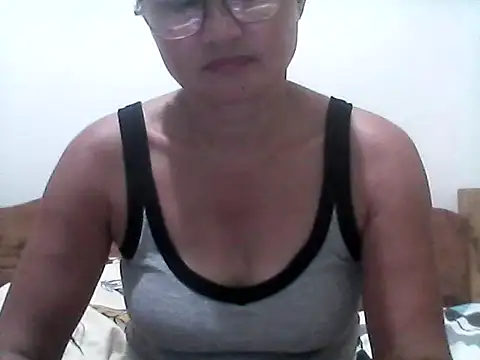 Snapshot of nathalie0045 chatting on 23, 5, 2026 nathalie0045 online show from 23, 5, 2026