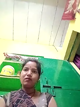 Snapshot of Seema_guptaji chatting on 18, 4, 2026 Seema guptaji online show from 18, 4, 2026