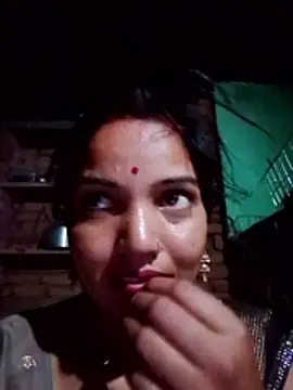 Snapshot of Seema_guptaji chatting on 27, 5, 2026 Seema guptaji online show from 27, 5, 2026