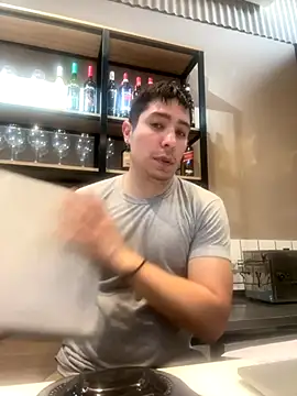 Snapshot of 9999Alez chatting on 4, 10, 2025 9999Alez online show from 4, 10, 2025