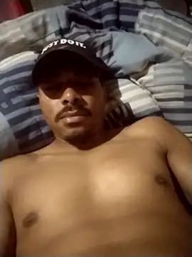 Snapshot of Poss19 chatting on 14, 10, 2025 Poss19 online show from 14, 10, 2025