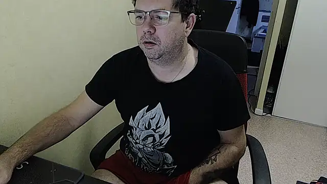 Snapshot of blueandwhite1 chatting on 21, 12, 2024 blueandwhite1 online show from 21, 12, 2024