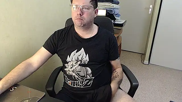 Snapshot of blueandwhite1 chatting on 5, 2, 2025 blueandwhite1 online show from 5, 2, 2025