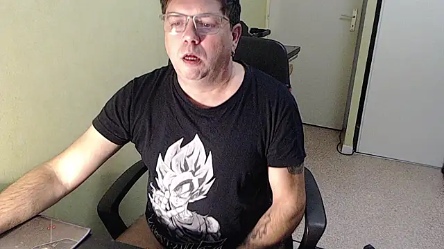 blueandwhite1 online show from 27, 11, 2025