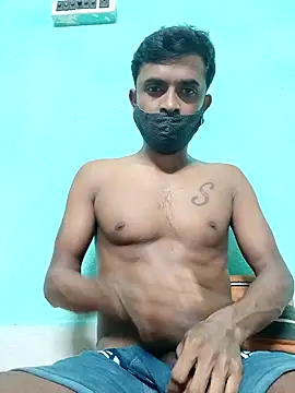 Snapshot of ShinuRoy chatting on 5, 10, 2025 ShinuRoy online show from 5, 10, 2025