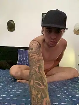 Snapshot of Jaguer2213 chatting on 19, 10, 2025 Jaguer2213 online show from 19, 10, 2025