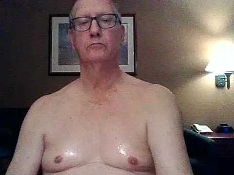 Snapshot of camminmichaellll chatting on 9, 1, 2025 camminmichaellll online show from 9, 1, 2025