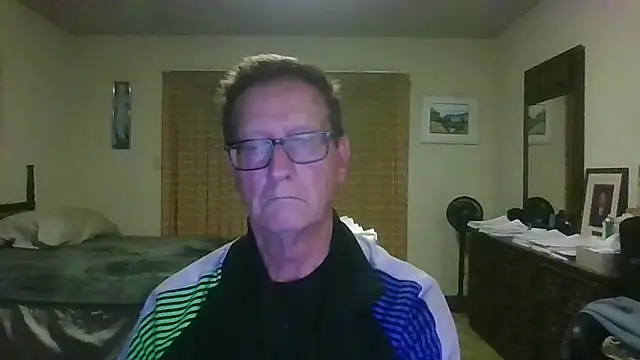 Snapshot of camminmichaellll chatting on 3, 3, 2026 camminmichaellll online show from 3, 3, 2026