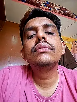 Snapshot of Nihaal17 chatting on 19, 10, 2025 Nihaal17 online show from 19, 10, 2025