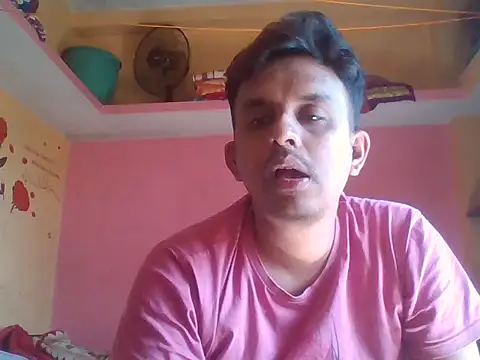Snapshot of Nihaal17 chatting on 24, 11, 2025 Nihaal17 online show from 24, 11, 2025