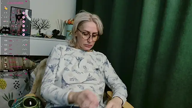 Snapshot of PamellaMurphy chatting on 19, 5, 2026 PamellaMurphy online show from 19, 5, 2026