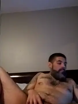 Snapshot of hornylatino702 chatting on 7, 1, 2026 hornylatino702 online show from 7, 1, 2026