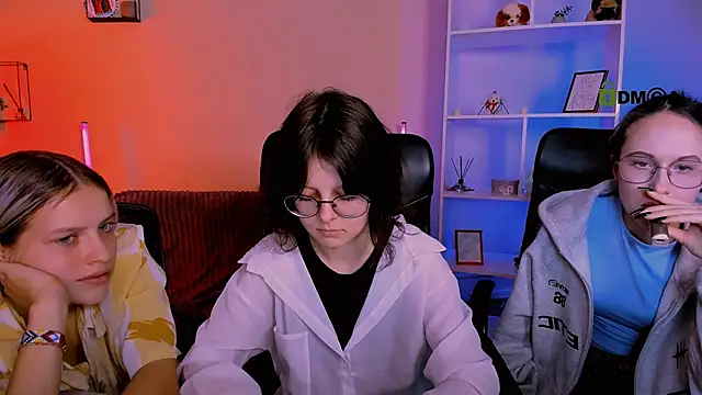 samanta hotty online show from 2, 12, 2025