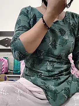 nice touch9733 online show from 15, 12, 2025