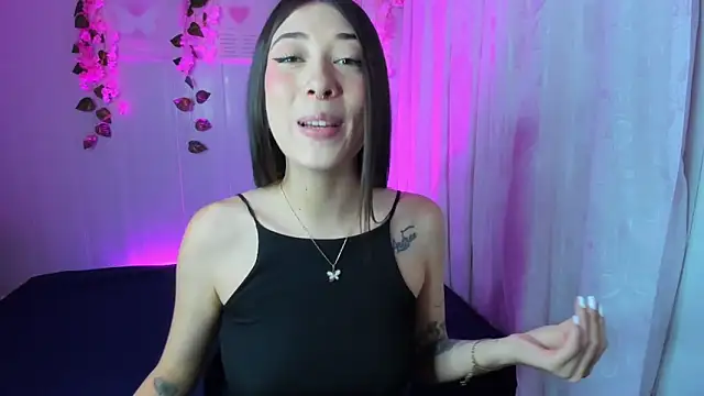 Snapshot of lia__harry chatting on 30, 11, 2025 lia harry online show from 30, 11, 2025