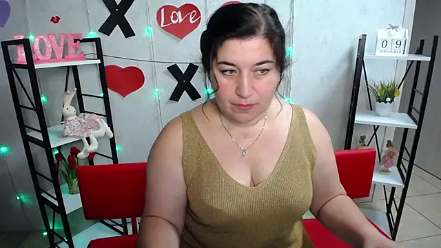 Snapshot of BridjetTur chatting on 9, 9, 2025 BridjetTur online show from 9, 9, 2025