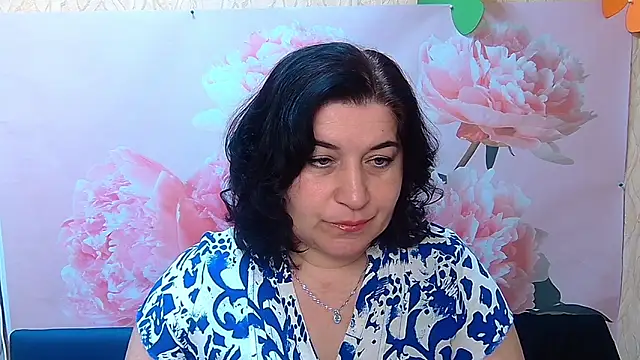 Snapshot of BridjetTur chatting on 12, 9, 2025 BridjetTur online show from 12, 9, 2025