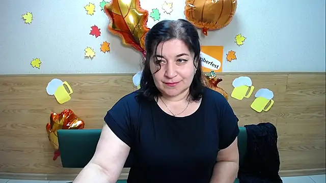 Snapshot of BridjetTur chatting on 18, 9, 2025 BridjetTur online show from 18, 9, 2025