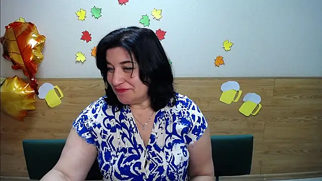 Snapshot of BridjetTur chatting on 24, 9, 2025 BridjetTur online show from 24, 9, 2025