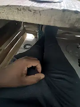 Snapshot of blackyporiki chatting on 16, 9, 2025 blackyporiki online show from 16, 9, 2025