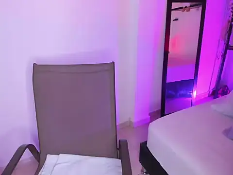 selene boyer online show from 19, 11, 2025