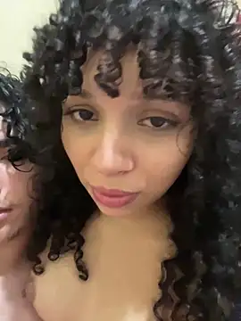 Snapshot of Casal-foda_braba chatting on 31, 10, 2025 Casal-foda braba online show from 31, 10, 2025