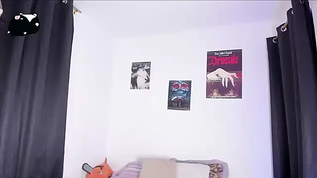 Velvet Moon1 online show from 2, 4, 2026