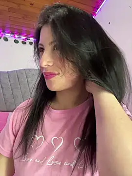 Mia salinass online show from 13, 3, 2026