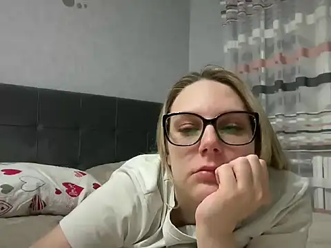 Snapshot of NikexPretty chatting on 1, 5, 2026 NikexPretty online show from 1, 5, 2026