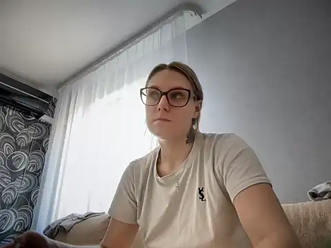 Snapshot of NikexPretty chatting on 3, 5, 2026 NikexPretty online show from 3, 5, 2026