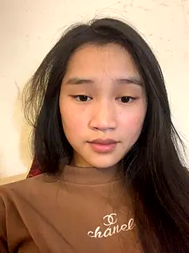 Snapshot of -Lie-06 chatting on 20, 11, 2025 -Lie-06 online show from 20, 11, 2025