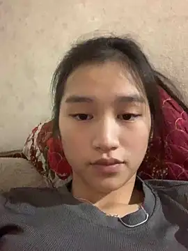 Snapshot of -Lie-06 chatting on 29, 11, 2025 -Lie-06 online show from 29, 11, 2025