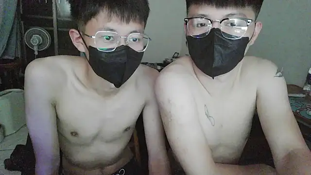 Snapshot of zhu000000 chatting on 11, 4, 2026 zhu000000 online show from 11, 4, 2026