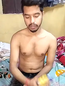 Snapshot of fcukboiiiii69 chatting on 14, 1, 2026 fcukboiiiii69 online show from 14, 1, 2026