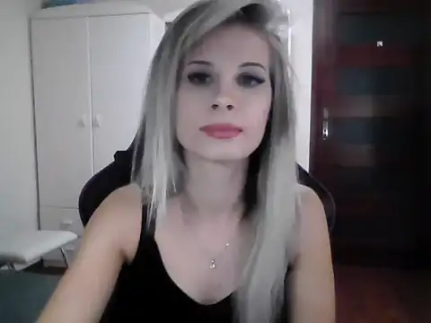 KristineGlow online show from 23, 9, 2025