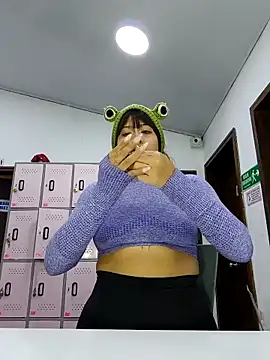 SafiroAgataaa online show from 27, 3, 2026