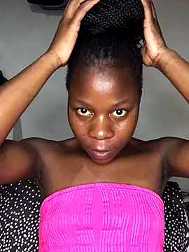 Crazyqueenxxx online show from 19, 11, 2025