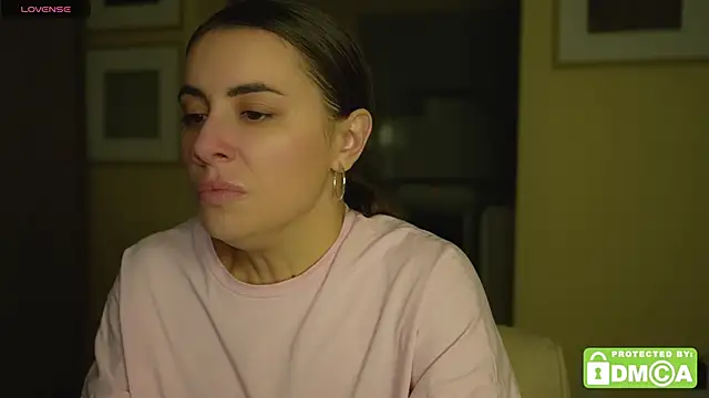 KateCarrey online show from 6, 11, 2025